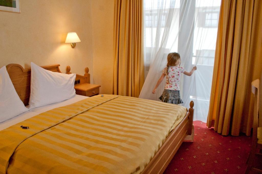 Hotel Panorama คาพรูน ห้อง รูปภาพ