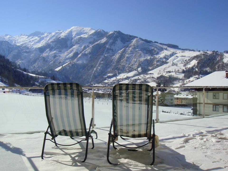 Hotel Panorama คาพรูน ภายนอก รูปภาพ