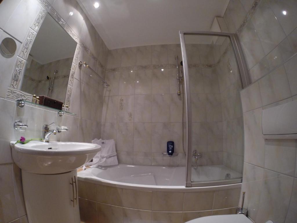 Hotel Panorama คาพรูน ห้อง รูปภาพ
